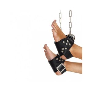 Suspensions pieds BDSM